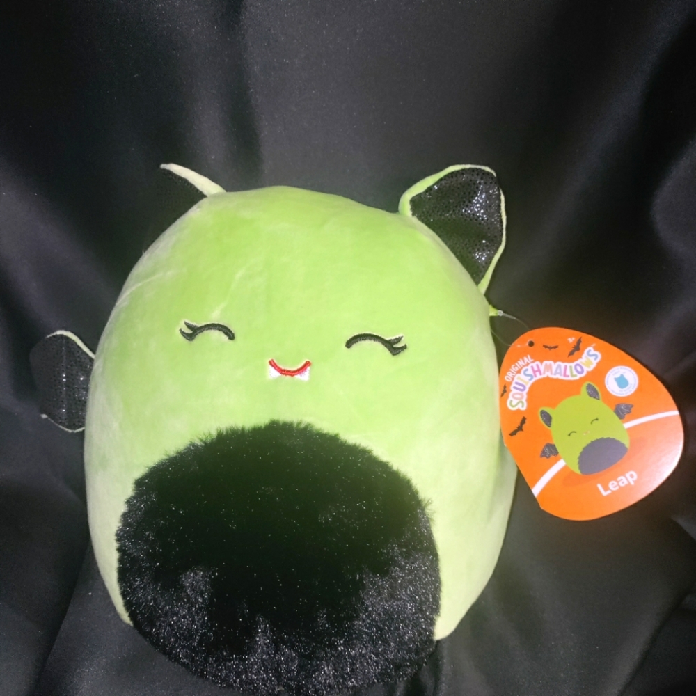 8" Leap the Bat Halloween FTM Squishmallow